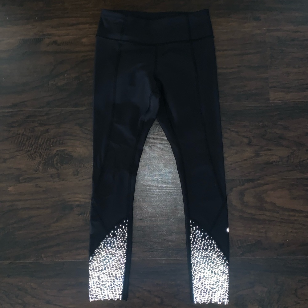 Lululemon Black Tight Stuff II Reflective Crops 4